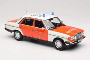 Mercedes 200 W123 Ambulanza Bianco Norev 1:18 183834 Pressofusione — immagine 4 di 8