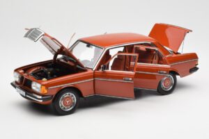 Mercedes 200 W123 English Rosso Edizione Dealer Norev 1:18 B66040653 Pressofusione — immagine 2 di 8