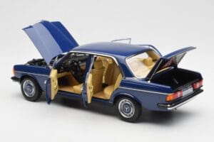 Mercedes 200 W123 Surf Blu Norev 1:18 183710 Pressofusione — immagine 5 di 8