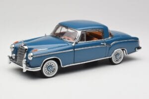 Mercedes 220 SE W128 Blu Sun Star 1:18 3561 Pressofusione