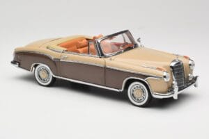 Mercedes 220 SE W128 Cabriolet Rosso Bronzo Sun Star 1:18 3572 Pressofusione — immagine 6 di 8