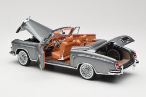 Mercedes 220 SE W128 Cabriolet Grey Metallic Sun Star 1:18 3352-M1 Pressofusione — immagine 5 di 8