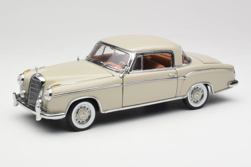 Mercedes 220 SE W128 Coupe Grigio Chiaro Sun Star 1:18 3568 Pressofusione
