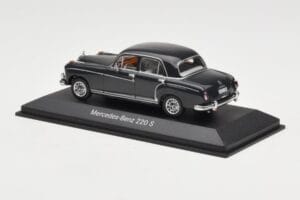 Mercedes 220S W180 Grigio Chiaro Minichamps 1:43 B66040534 Pressofusione — immagine 3 di 4
