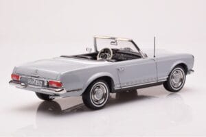 Mercedes 230 SL W113 Pagoda Grigio Norev 1:18 183990 Pressofusione — immagine 4 di 8