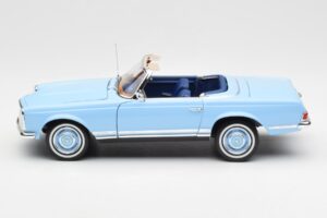 Mercedes 230 SL W113 Pagoda Horizon Blu Edizione Dealer Norev 1:18 B66040633 Pressofusione — immagine 6 di 10