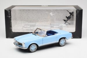 Mercedes 230 SL W113 Pagoda Horizon Blu Edizione Dealer Norev 1:18 B66040633 Pressofusione — immagine 10 di 10