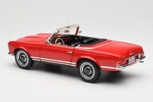 Mercedes 230 SL W113 Pagoda Rosso Norev 1:18 B660640596 Pressofusione — immagine 7 di 8