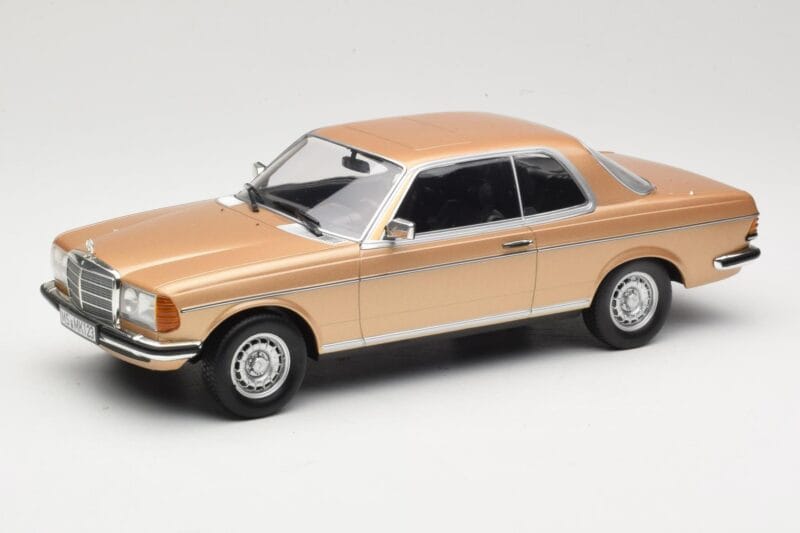 Mercedes 280 CE C123 Oro Norev 1:18 183587 Pressofusione