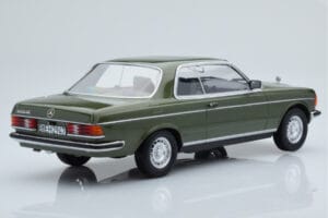 Mercedes 280 CE W123 Coupe Verde Norev 1:18 183704 Pressofusione — immagine 2 di 6