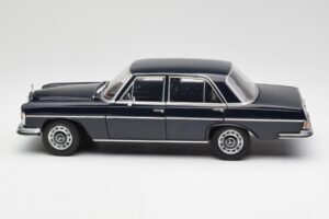 Mercedes 280 SE W108 Midnight Blu Norev 1:18 B66040597 Pressofusione — immagine 4 di 8