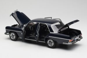 Mercedes 280 SE W108 Midnight Blu Norev 1:18 B66040597 Pressofusione — immagine 5 di 8