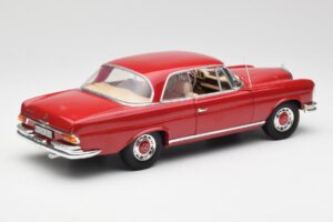 Mercedes 280 SE W108 Rosso Norev 1:18 193527 Pressofusione — immagine 3 di 8