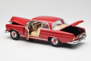 Mercedes 280 SE W108 Rosso Norev 1:18 193527 Pressofusione — immagine 5 di 8