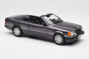 Mercedes 300 CE-24 W124 Cabriolet Viola Metallic Norev 1:18 183567 Pressofusione — immagine 8 di 10