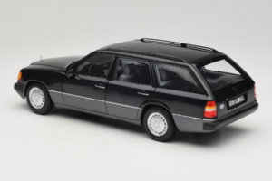 Mercedes 300 D W124 Station Wagon Nero Norev 1:18 183960 Pressofusione — immagine 7 di 8