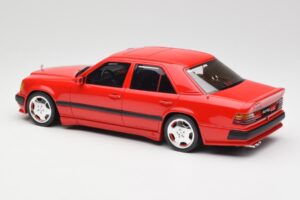 Mercedes 300E W124 6.0 AMG Signal Rosso Otto 1:18 OT1104 Resina — immagine 5 di 6