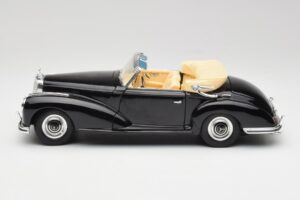 Mercedes 300 S W188 Cabriolet Nero Tchibo 1:18 36782 Pressofusione — immagine 4 di 8