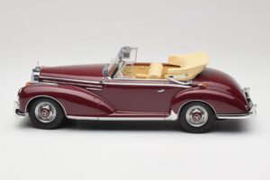 Mercedes 300 SC W188 Cabriolet Rosso Scuro KK-Scale 1:18 KKDC180942 Pressofusione — immagine 3 di 6