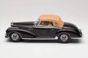 Mercedes 300 SC W188 Cabriolet Softtop Nero KK-Scale 1:18 KKDC180943 Pressofusione — immagine 3 di 6