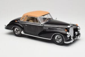 Mercedes 300 SC W188 Cabriolet Softtop Nero KK-Scale 1:18 KKDC180943 Pressofusione — immagine 4 di 6