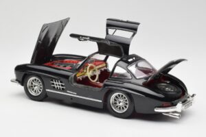Mercedes 300 SL W198 Nero Bburago 1:18 35791 Pressofusione — immagine 5 di 8