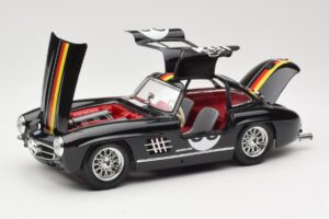 Mercedes 300 SL #38 1954 Bburago 1:18 3015-M1 Pressofusione — immagine 2 di 8