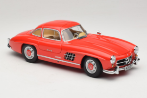 Mercedes 300 SL Gullwing Rosso Minichamps 1:18 180039001 Pressofusione — immagine 6 di 8