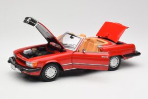 Mercedes 300 SL R107 Rosso Norev 1:18 B66040623 Pressofusione — immagine 2 di 8