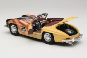 Mercedes 300 SL Roadster Rosemarie Muster Edizione Limitata 18/27 Bburago 1:18 3023-M1 Pressofusione — immagine 5 di 8