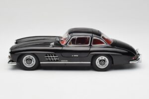 Mercedes 300 SL W198 Nero Minichamps 1:18 180039004 Pressofusione — immagine 4 di 8