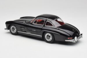 Mercedes 300 SL W198 Nero Minichamps 1:18 180039004 Pressofusione — immagine 7 di 8