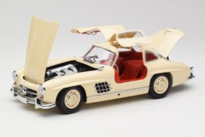 Mercedes 300 SL W198 Crema Con Interni Rossi Minichamps 1:18 180039002 Pressofusione — immagine 2 di 8
