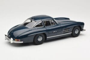 Mercedes 300 SL W198 Gullwing Blu Scuro Minichamps 1:18 110037216 Pressofusione — immagine 3 di 8