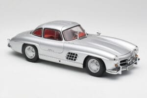 Mercedes 300 SL W198 Gullwing Argento Minichamps 1:18 180039000 Pressofusione — immagine 6 di 8