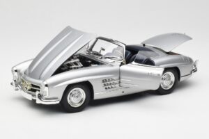 Mercedes 300 SL W198 Roadster Silver Metallic Minichamps 1:18 180039030 Pressofusione — immagine 2 di 8