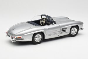 Mercedes 300 SL W198 Roadster Silver Metallic Minichamps 1:18 180039030 Pressofusione — immagine 3 di 8
