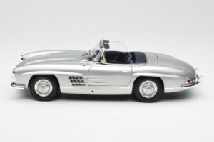 Mercedes 300 SL W198 Roadster Silver Metallic Minichamps 1:18 180039030 Pressofusione — immagine 4 di 8