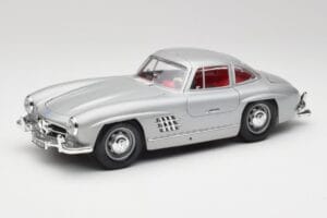 Mercedes 300 SL W198 Gullwing Silver Grigio Bburago 1:18 3513 Pressofusione
