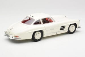 Mercedes 300 SL W198 Bianco Minichamps 1:18 180039006 Pressofusione — immagine 3 di 8