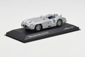 Mercedes 300 SLR #19 J.M. Fangio / S. Moss 24 Hours of Le Mans 1955 Minichamps 1:43 B66040253 Pressofusione — immagine 2 di 4