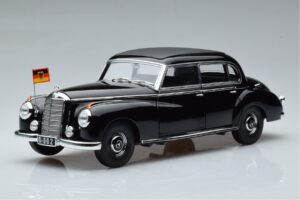Mercedes 300 W186 Konrad Adenauer Norev 1:18 183707 Pressofusione