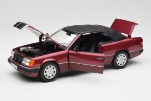 Mercedes 300CE-24 A124 Cabriolet Almandine Rosso Metallizzato Norev 1:18 B66040616 Pressofusione — immagine 2 di 8