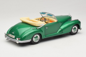 Mercedes 300S Cabriolet Green Metallic Maisto 1:18 52116 Pressofusione — immagine 3 di 7