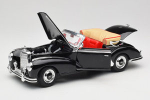 Mercedes 300S W188 Roadster Nero Welly 1:18 801-3271398 Pressofusione — immagine 2 di 8