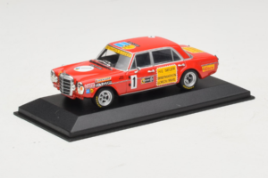 Mercedes 300 SEL 6.8 AMG #35 H. Heyer / C. Schickentanz 24 Hours of Spa 1971 Minichamps 1:43 MB007 Pressofusione — immagine 2 di 4
