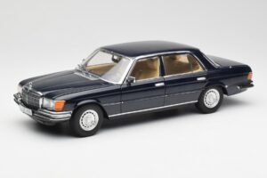Mercedes 450 SEL 6.9 W116 Blu Scuro Revell 1:18 8956 Pressofusione