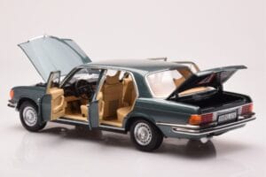 Mercedes 450 SEL 6.9 W116 Petrol Metallizzato Norev 1:18 183974 Pressofusione — immagine 5 di 8