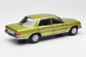 Mercedes 450 SEL W116 Citrus Verde Edizione Dealer Norev 1:18 B66040683 Pressofusione — immagine 3 di 8