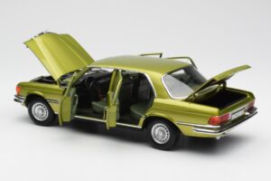 Mercedes 450 SEL W116 Citrus Verde Edizione Dealer Norev 1:18 B66040683 Pressofusione — immagine 5 di 8